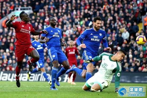 利物浦主场大胜卡迪夫城，继续领跑榜首的简单介绍