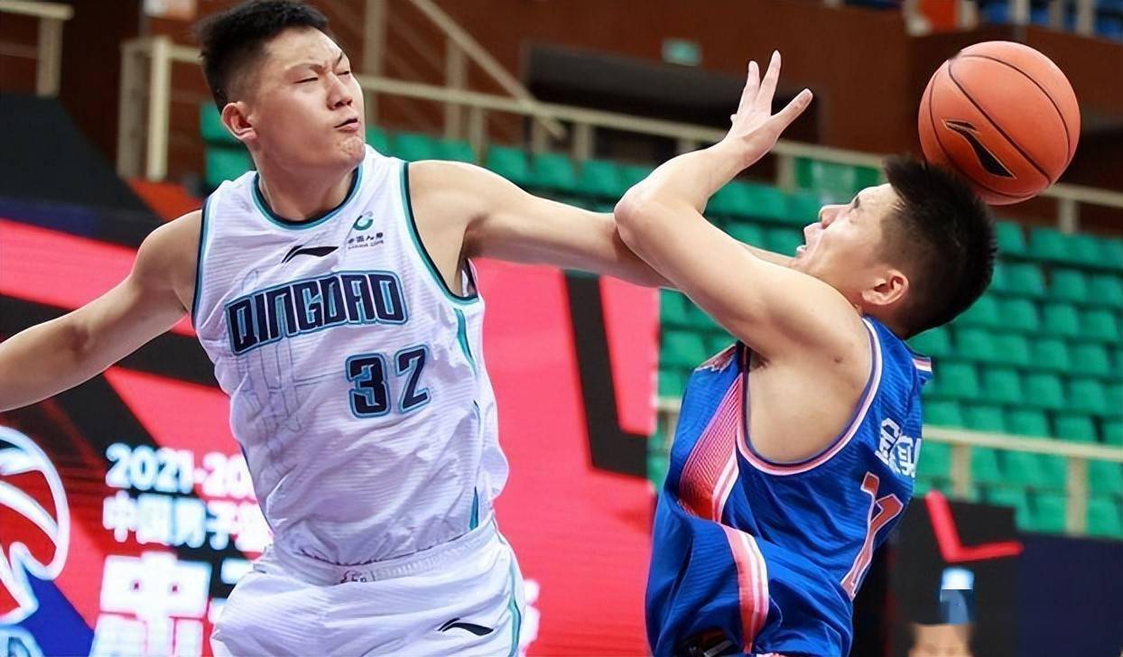 内线力量悍将成为锋线保障，助球队稳步前行(nba强力内线)